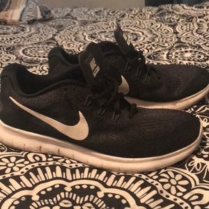 Black Nike Free Run size 8.5